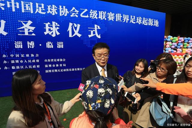 足球篮球专家今日动态：强强侃球斩获9连红，臣平紧随其后8连红